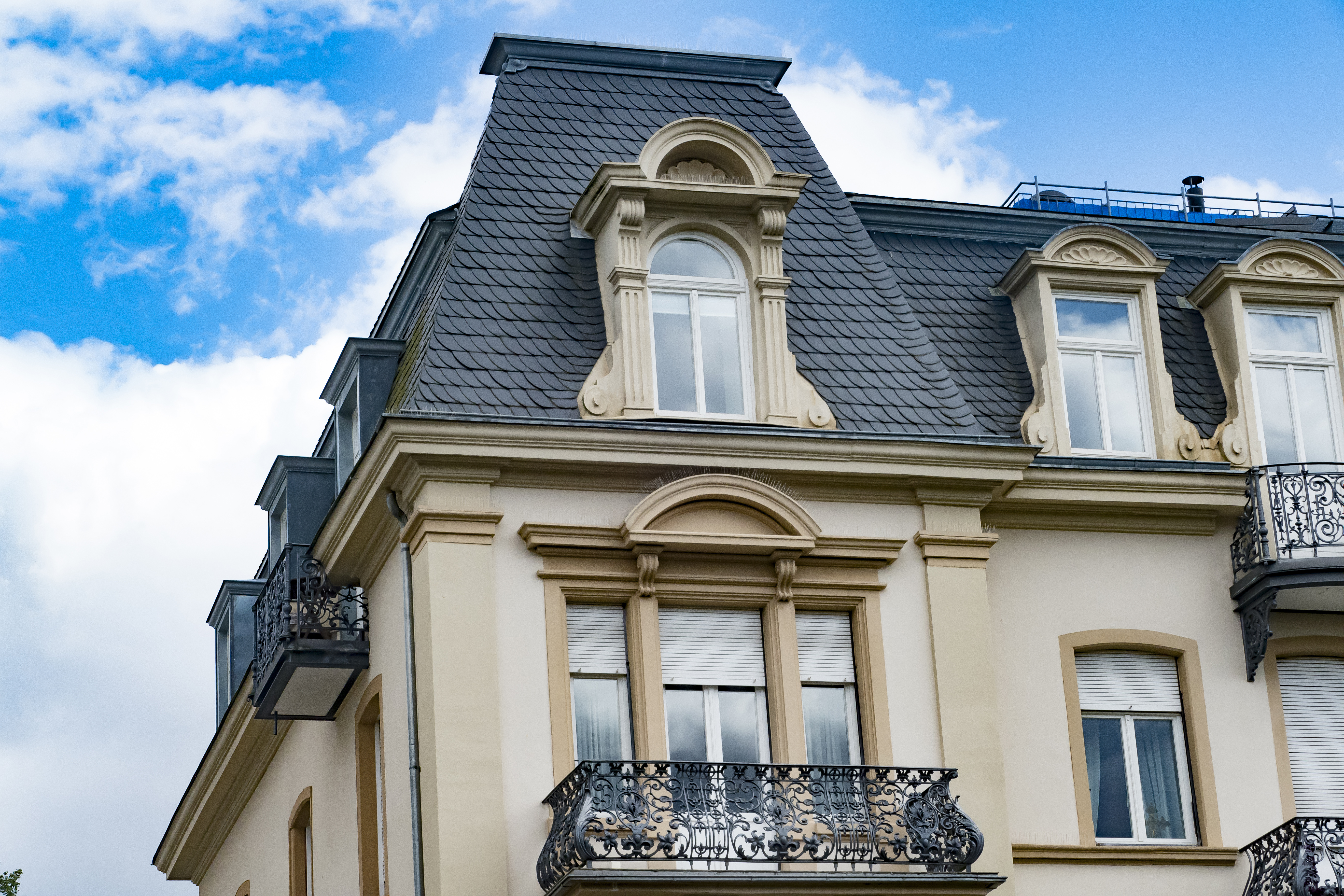 Jugendstil Architektur - Detail von Fassade einer Villa im Jugenstil in Bad Nauheim